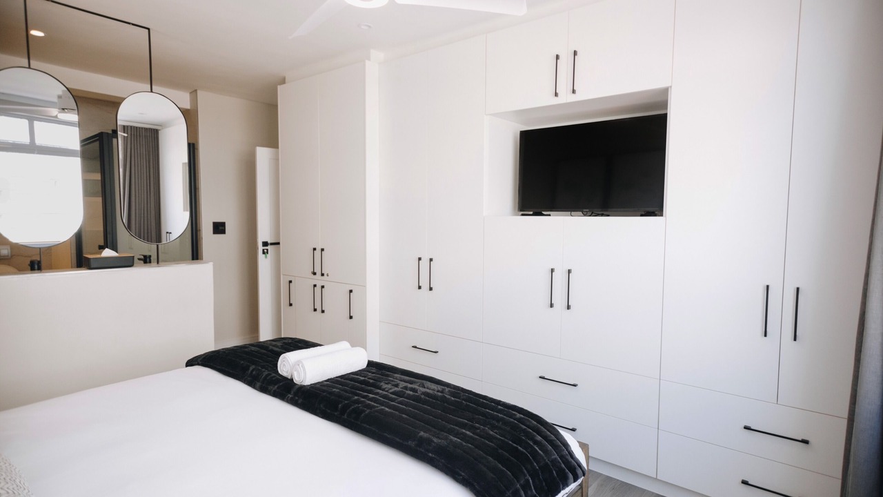 Photo of Bedroom in Three Anchor Bay