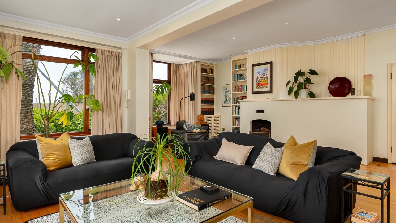 Photo of Livingroom in Milnerton