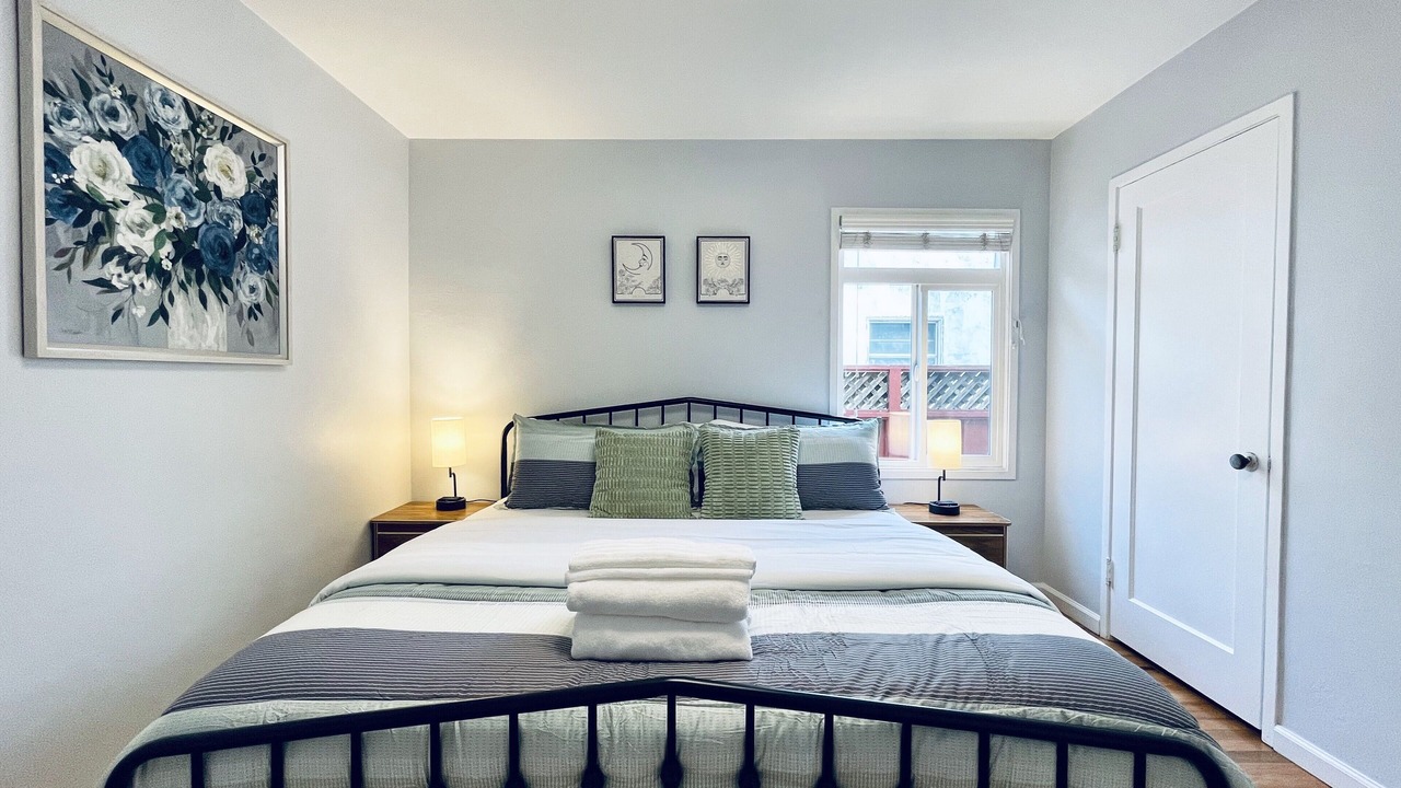 Photo of Bedroom in North Central
