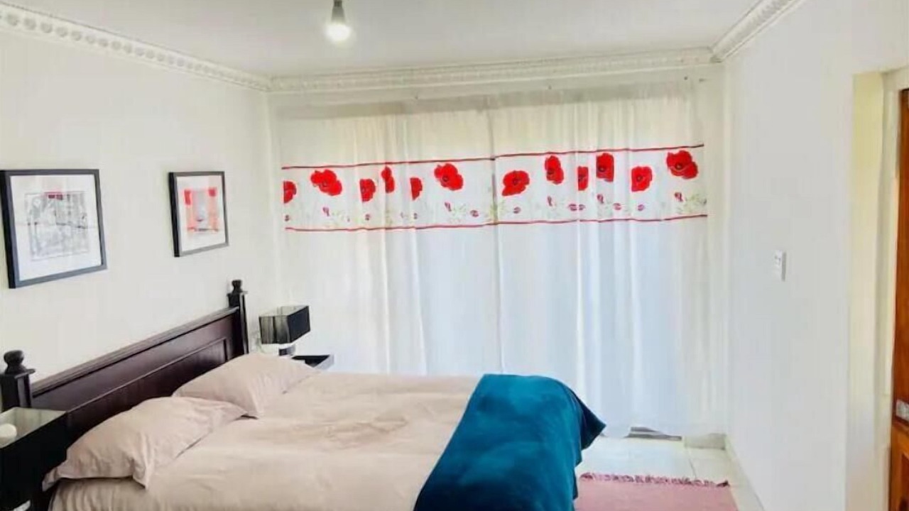 Photo of Bedroom in Berea