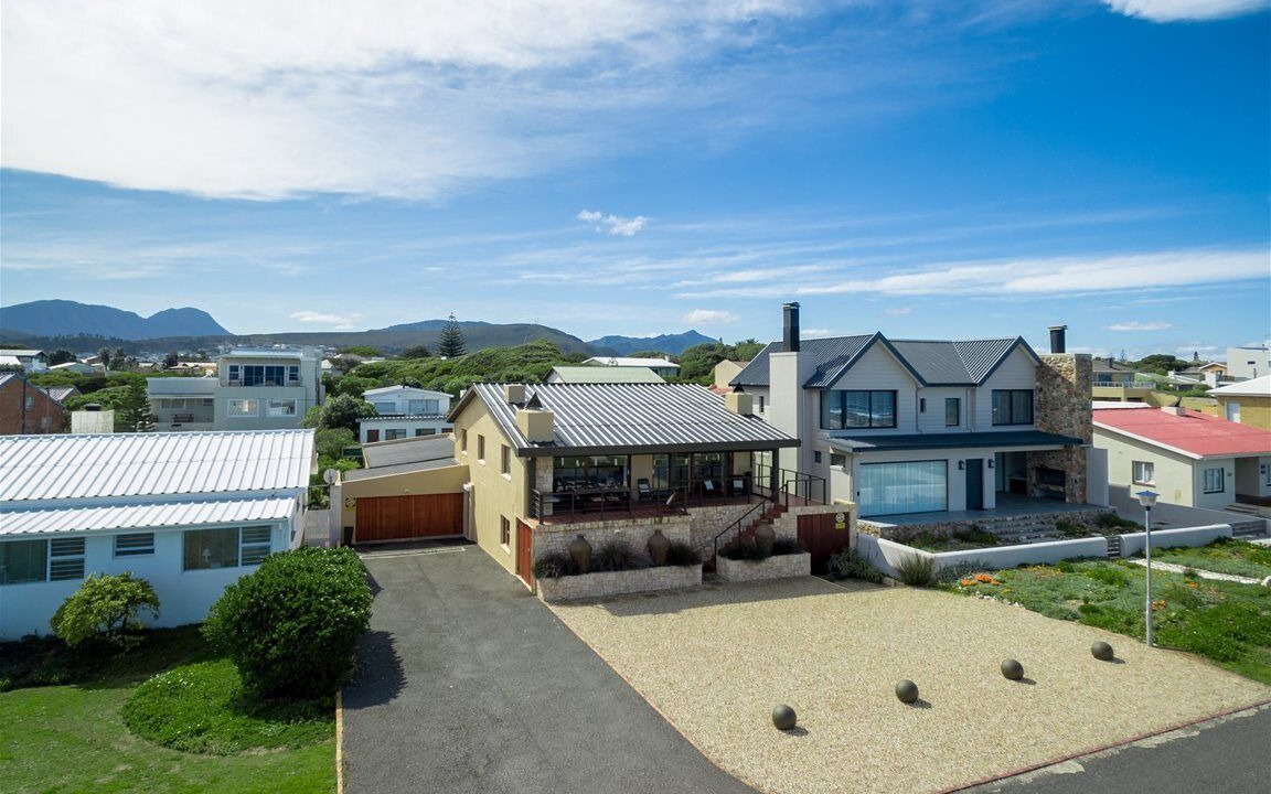 Photo of Outdoor in Sandbaai