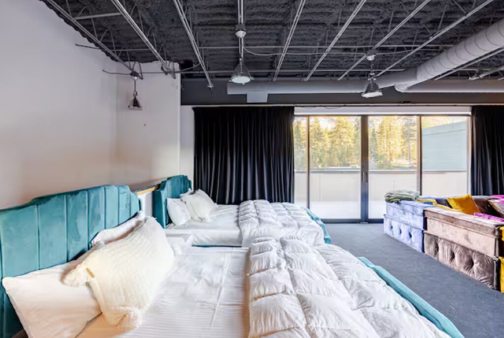 Photo of Bedroom in Stateline