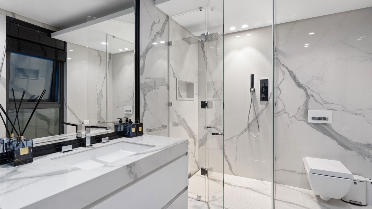 Photo of Bathroom in Bantry Bay