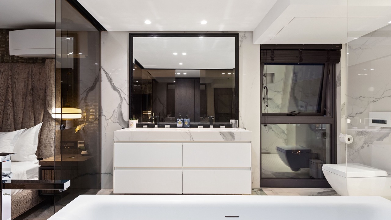 Photo of Bathroom in Bantry Bay