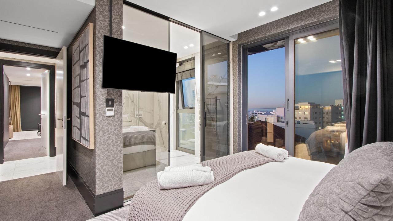 Photo of Bedroom in Bantry Bay