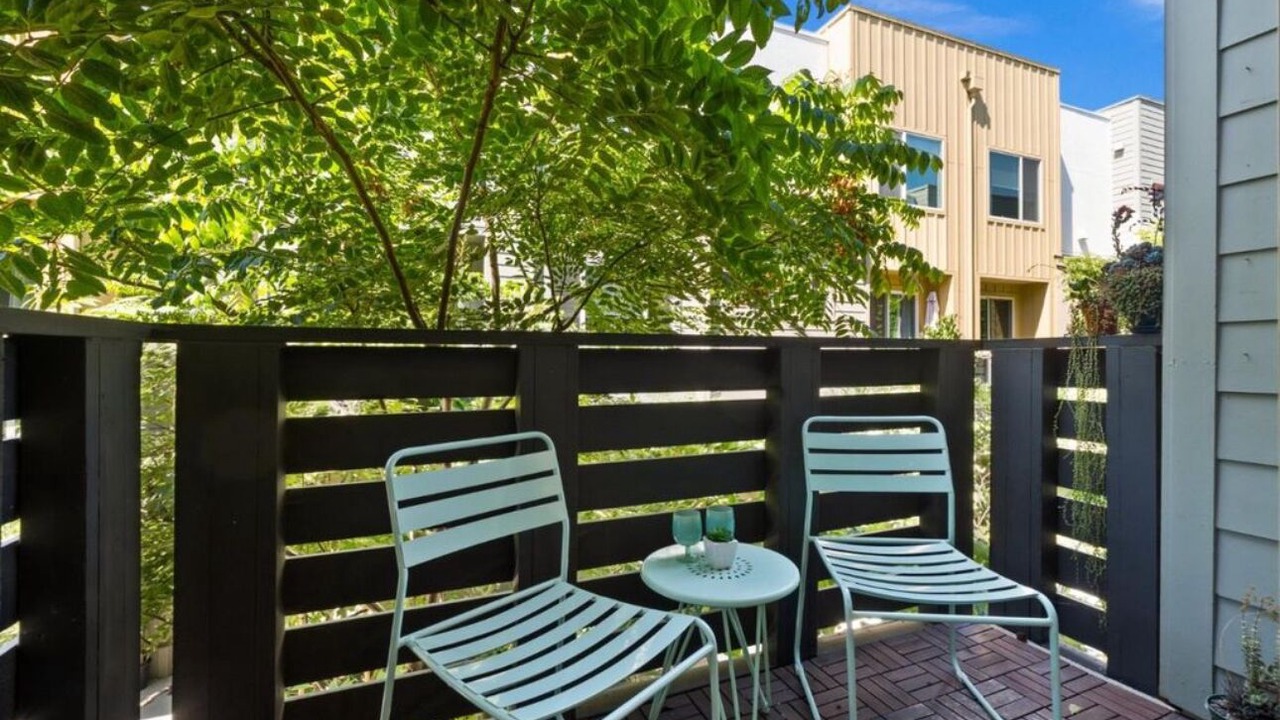 Photo of Outdoor in Ralph Bunche