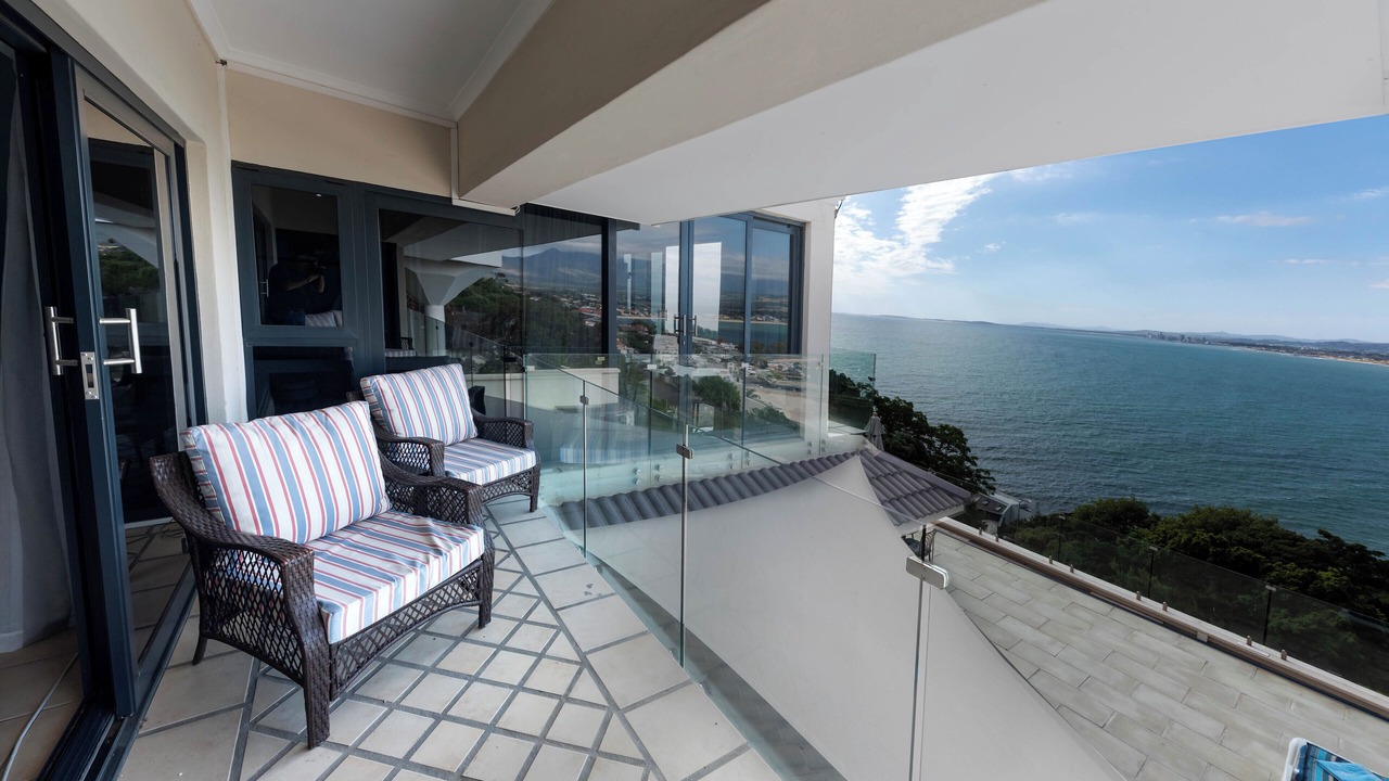 Photo of Patio Balcony in Mountainside