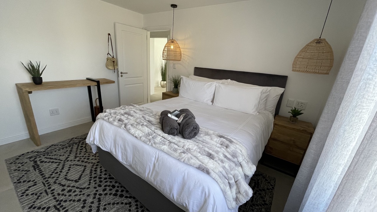 Photo of Bedroom in Grotto Bay