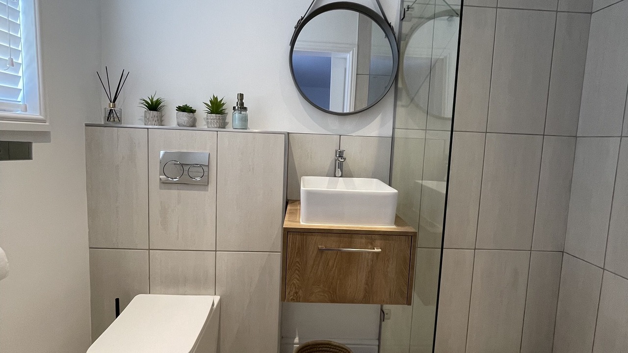 Photo of Bathroom in Grotto Bay