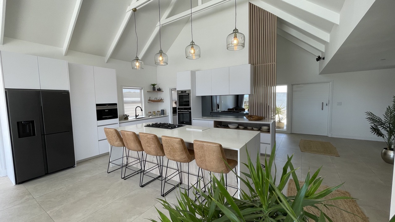 Photo of Kitchen in Grotto Bay