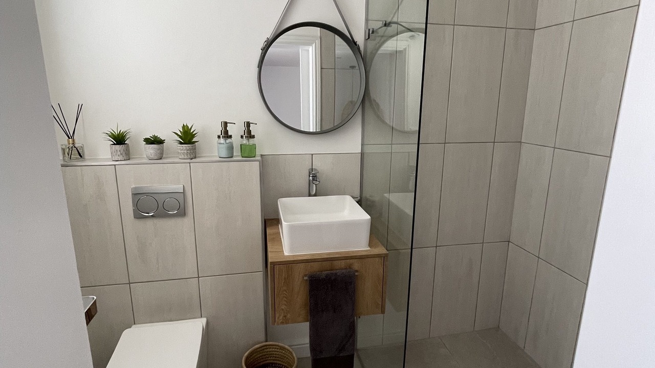 Photo of Bathroom in Grotto Bay