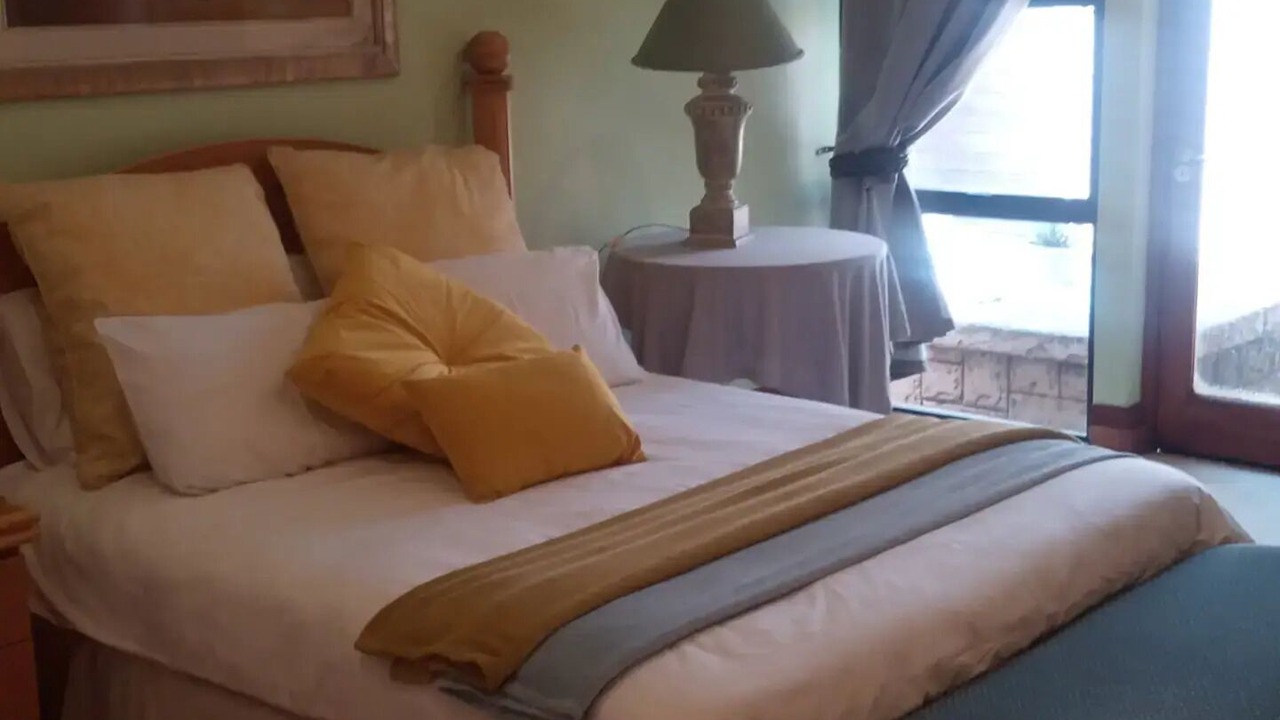 Photo of Bedroom in Hartbeespoort