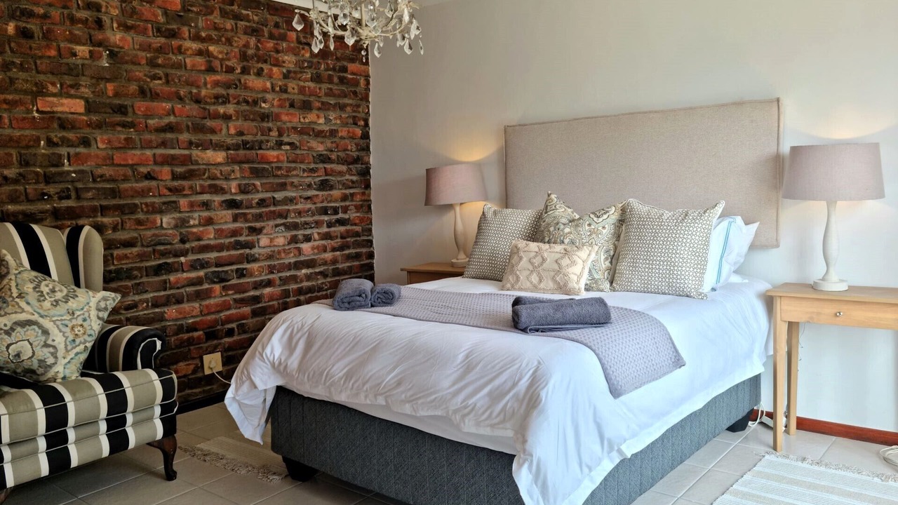 Photo of Bedroom in Mountainside