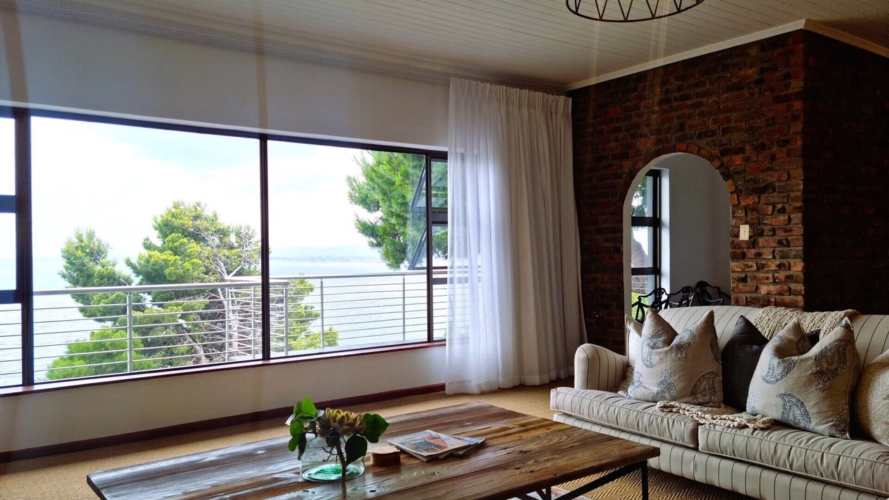 Photo of Livingroom in Mountainside