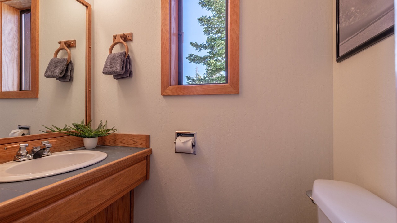 Photo of Bathroom in Alpine Meadows