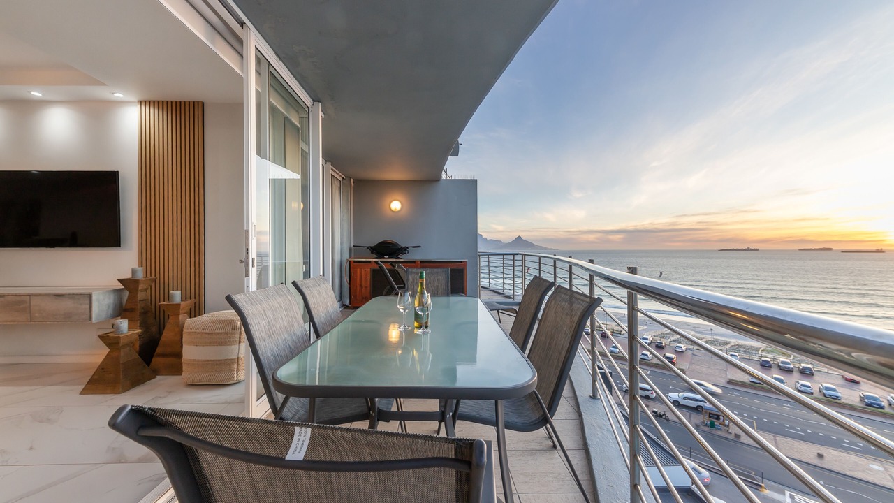 Photo of Outdoor in Bloubergstrand