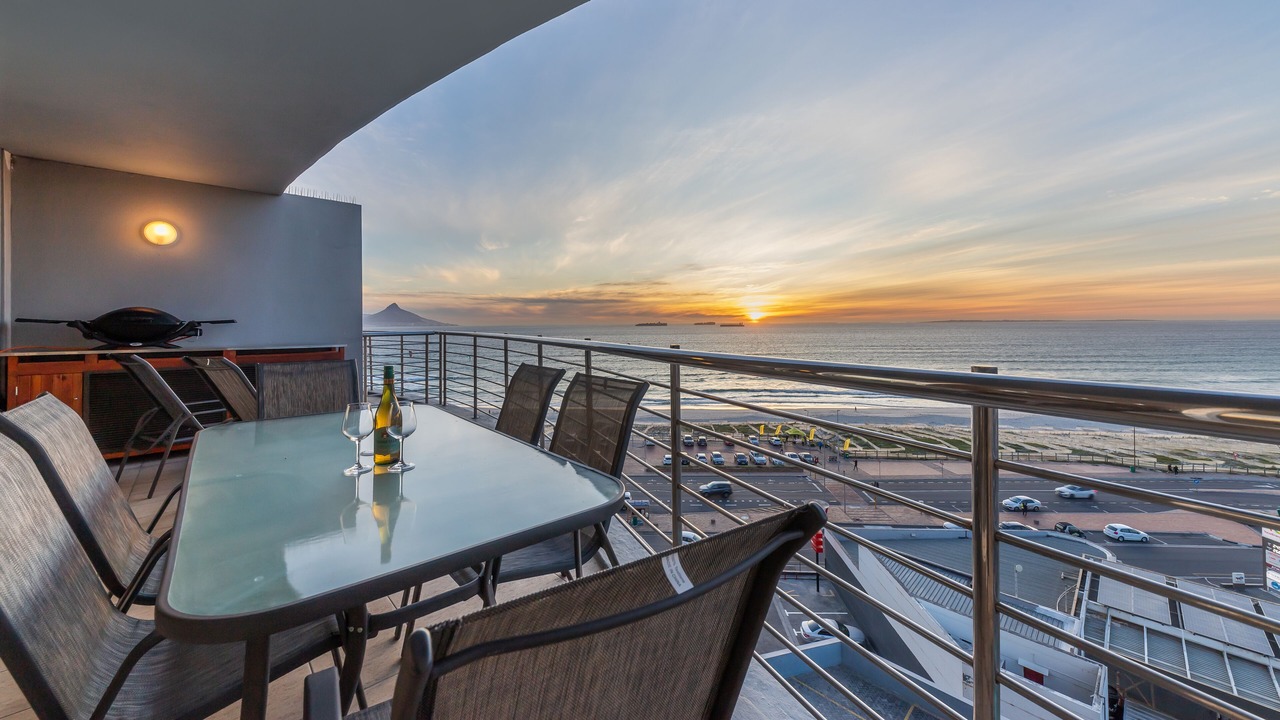 Photo of Outdoor in Bloubergstrand