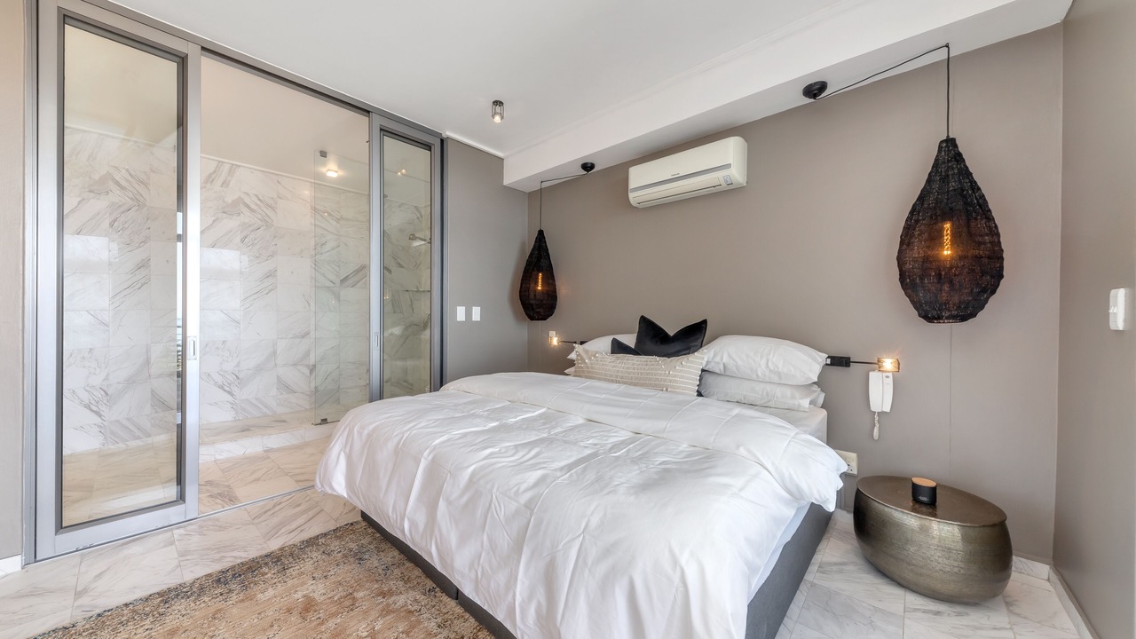Photo of Bedroom in Sea Point