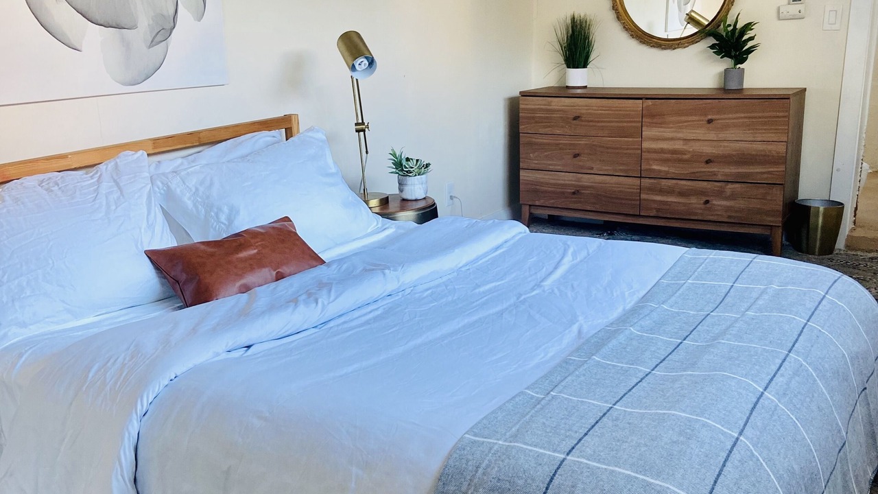 Photo of Bedroom in Fruitvale