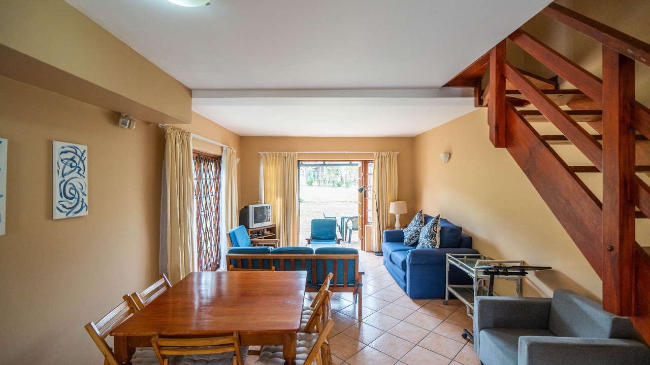 Photo of Livingroom in Port Alfred