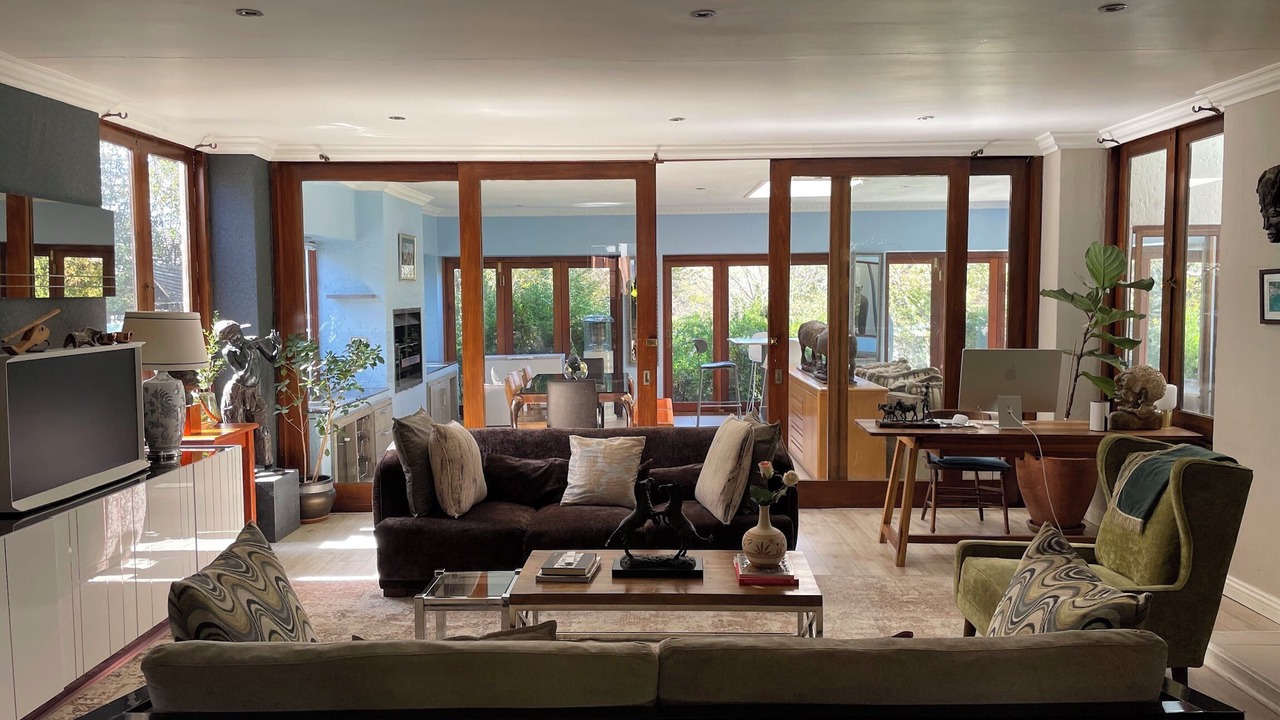 Photo of Livingroom in Greater Johannesburg Metropolitan Area