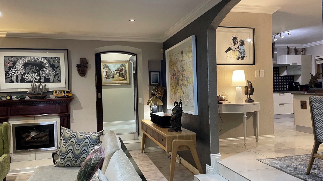 Photo of Livingroom in Greater Johannesburg Metropolitan Area