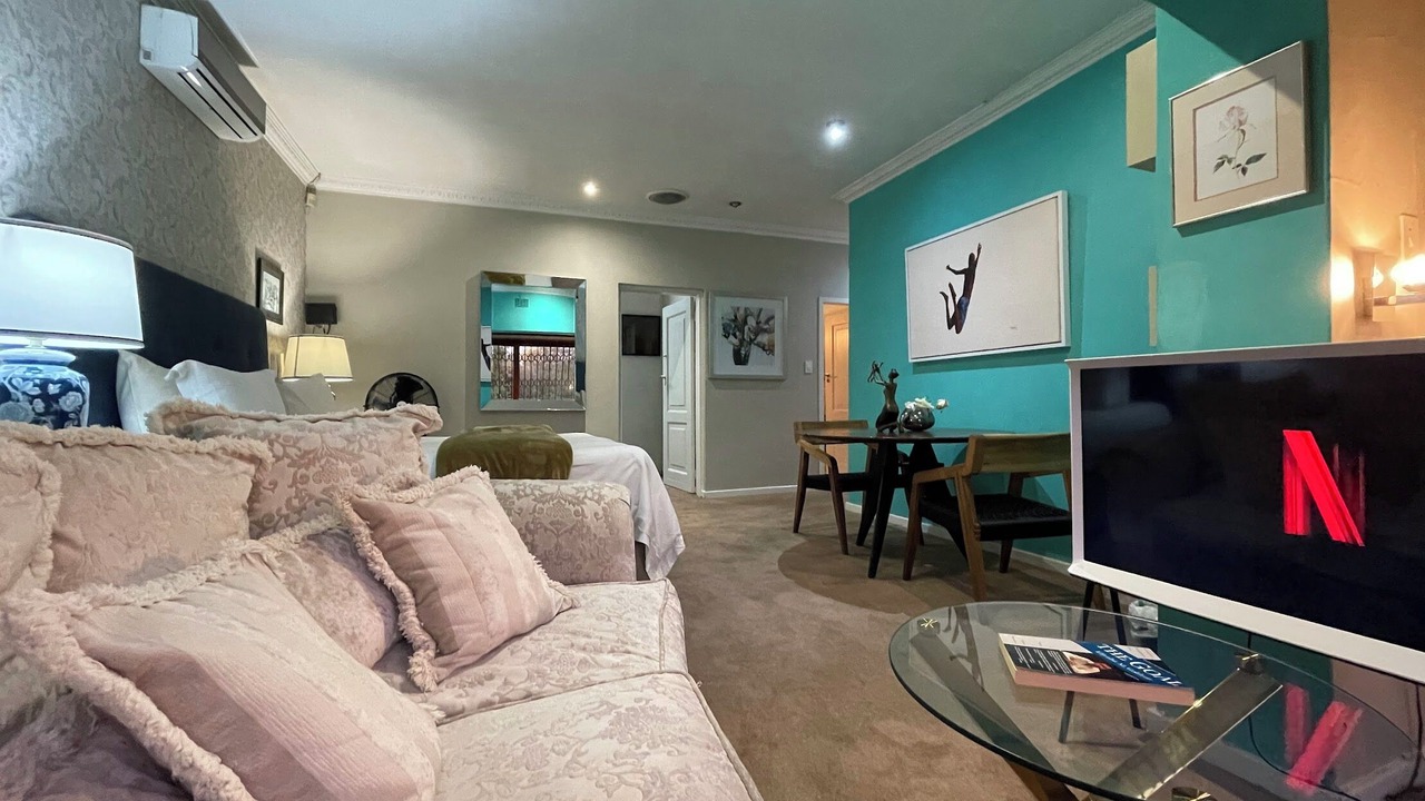 Photo of Livingroom in Greater Johannesburg Metropolitan Area