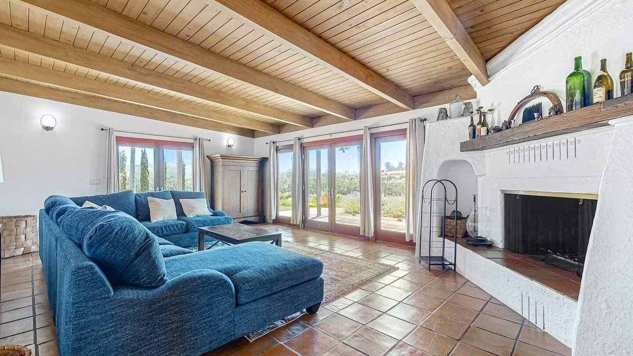 Photo of Livingroom in Sonoma