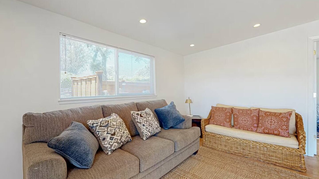 Photo of Livingroom in Sonoma