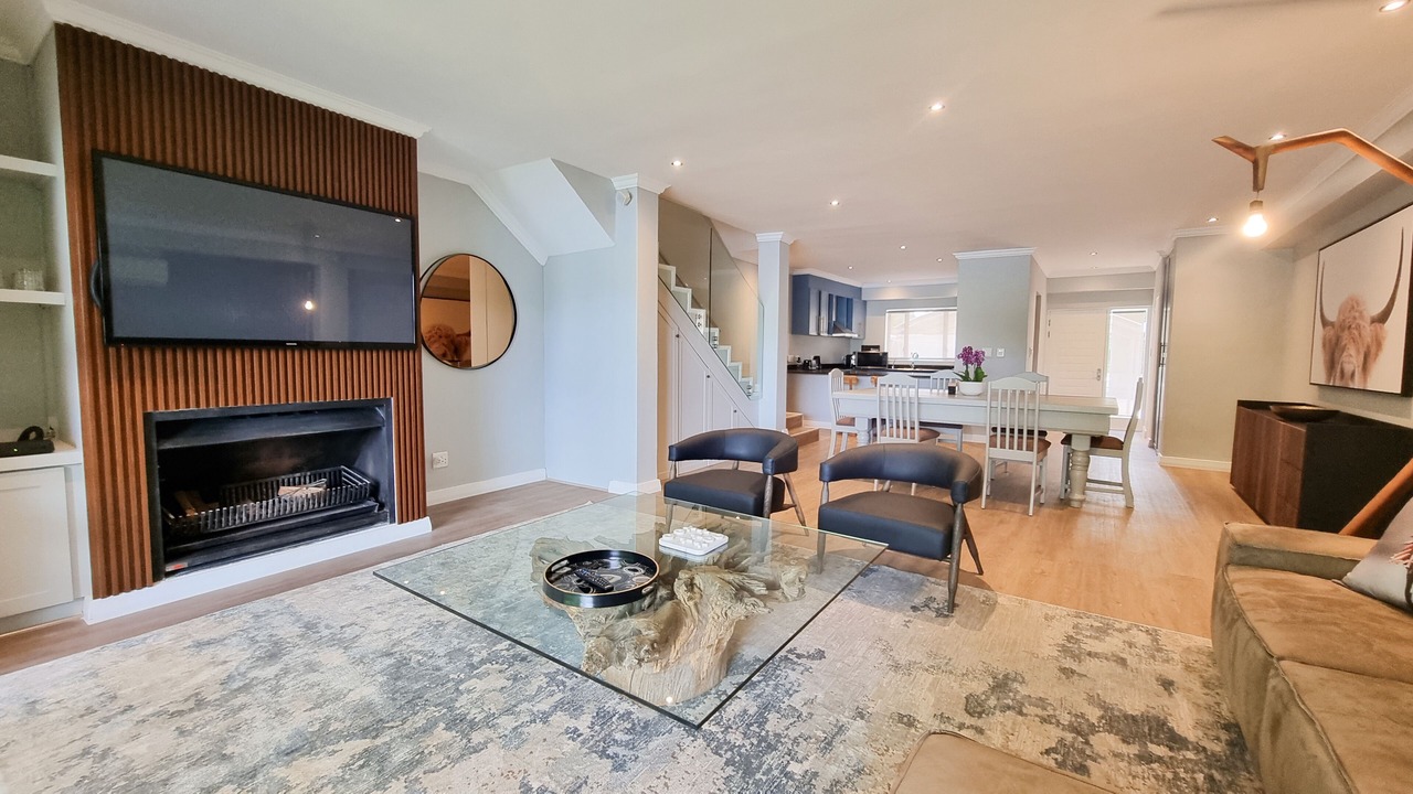 Photo of Livingroom in Cape Winelands