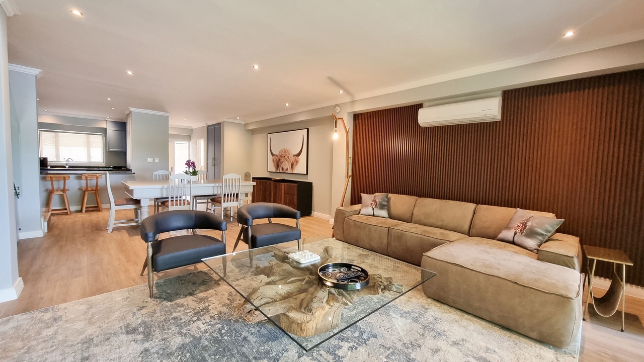 Photo of Livingroom in Cape Winelands
