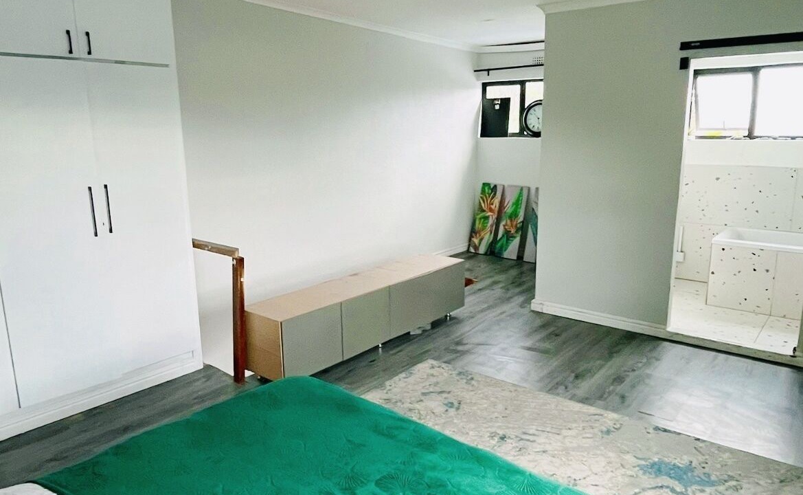 Photo of Bedroom in Milnerton