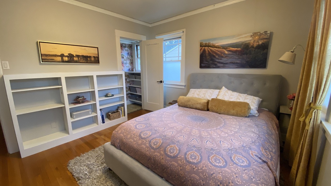 Photo of Bedroom in North Los Altos