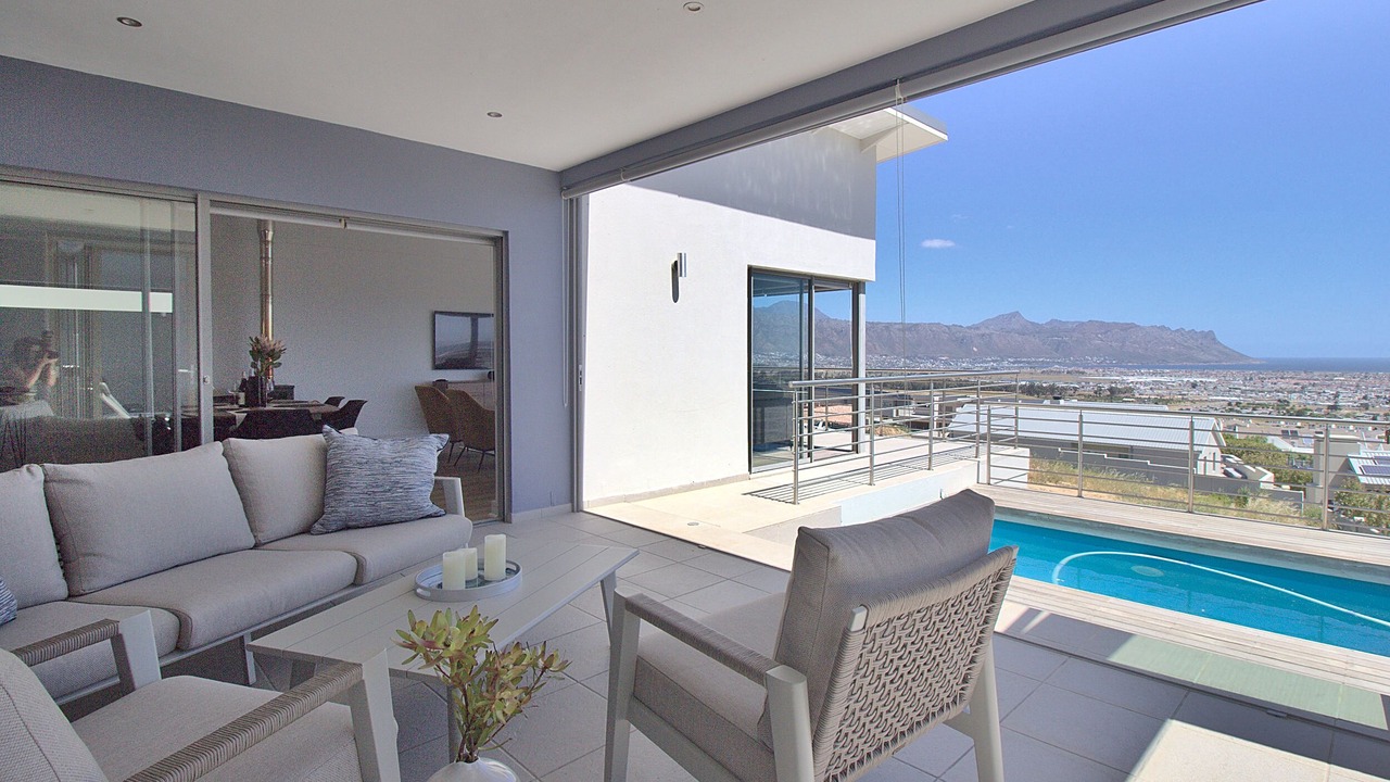 Photo of Livingroom in Helderberg Rural