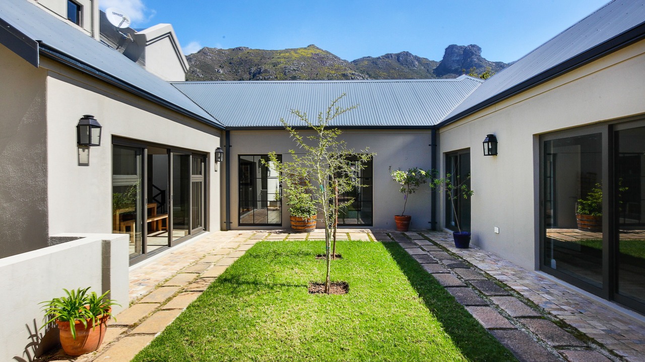 Photo of Outdoor in Newlands
