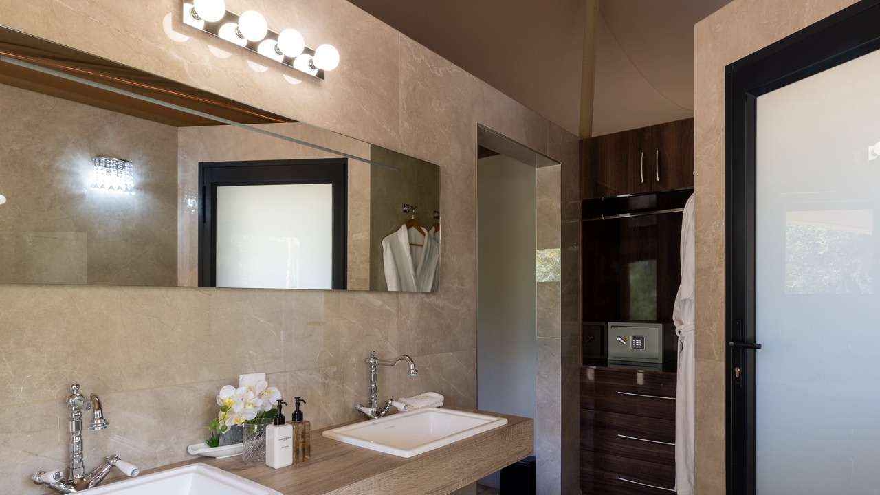 Photo of Bathroom in Hoedspruit