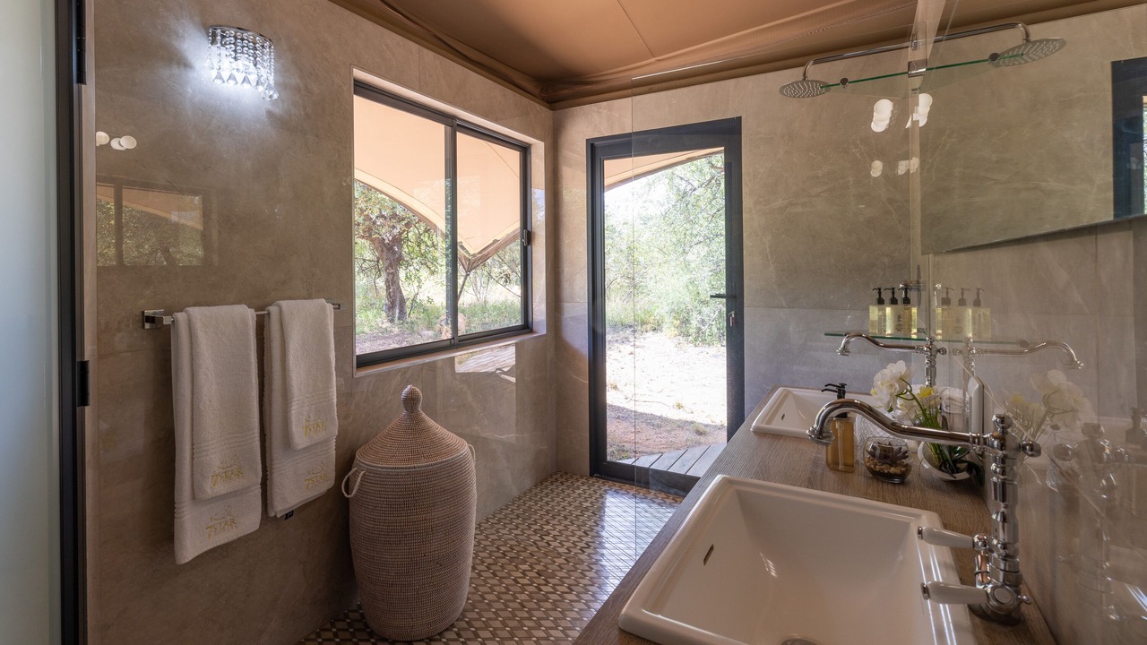 Photo of Bathroom in Hoedspruit