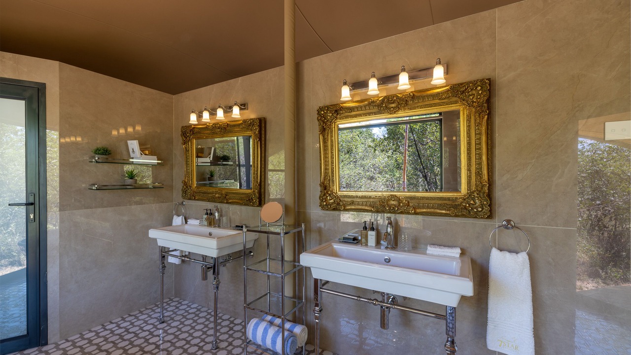 Photo of Bathroom in Hoedspruit