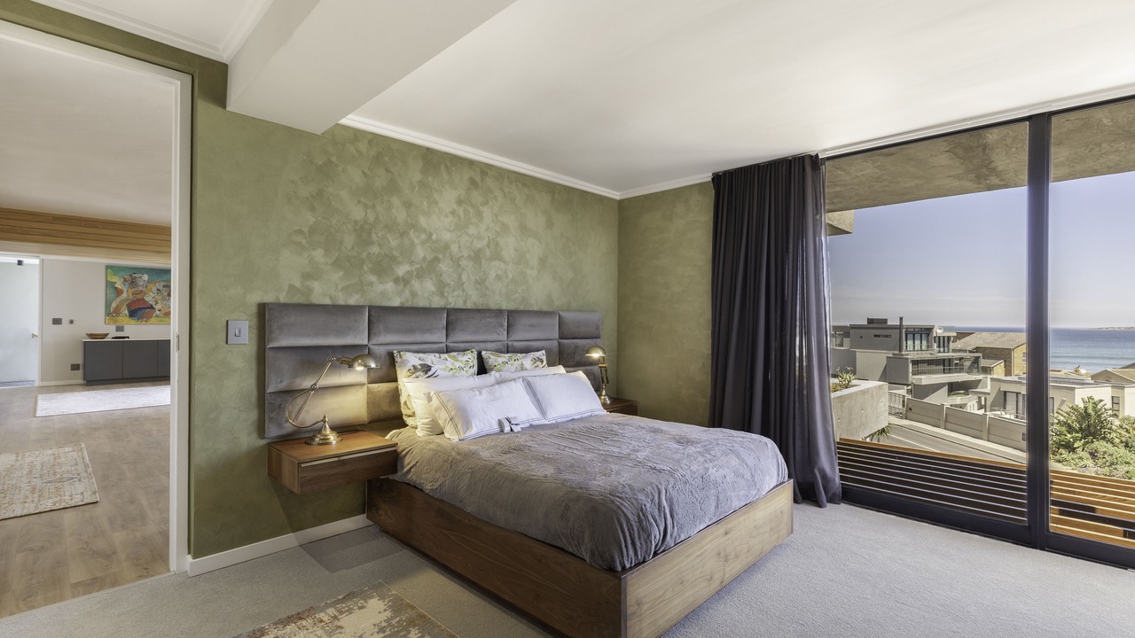 Photo of Bedroom in Bloubergstrand