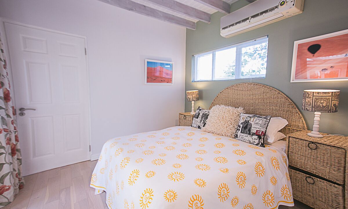 Photo of Bedroom in Hermanus