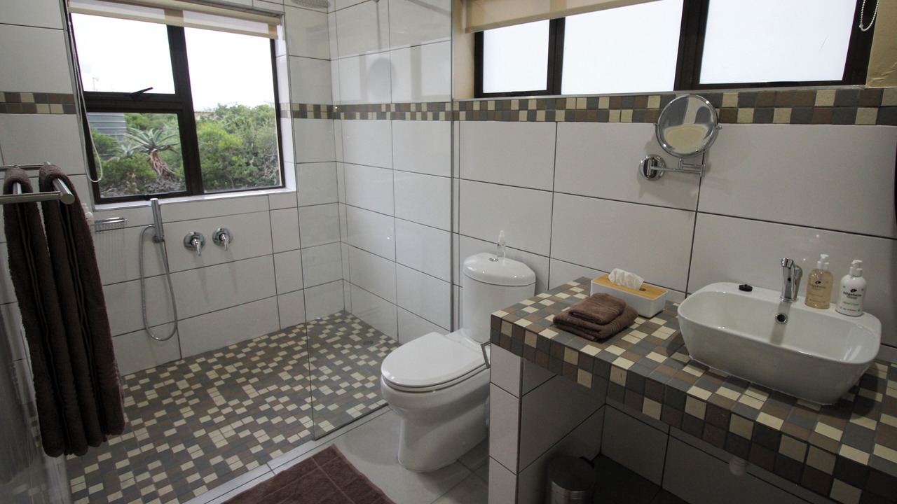Photo of Bathroom in Kirkwood