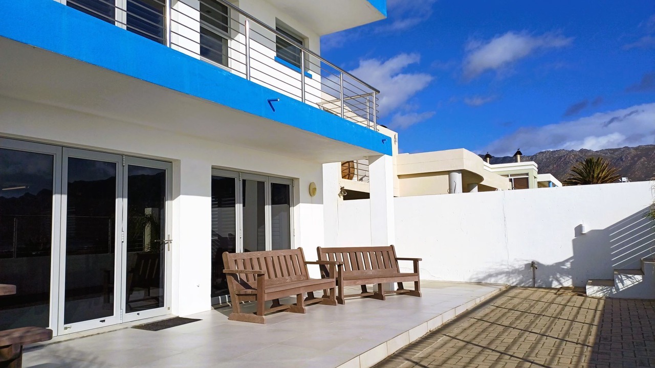 Photo of Patio Balcony in Gordon's Bay