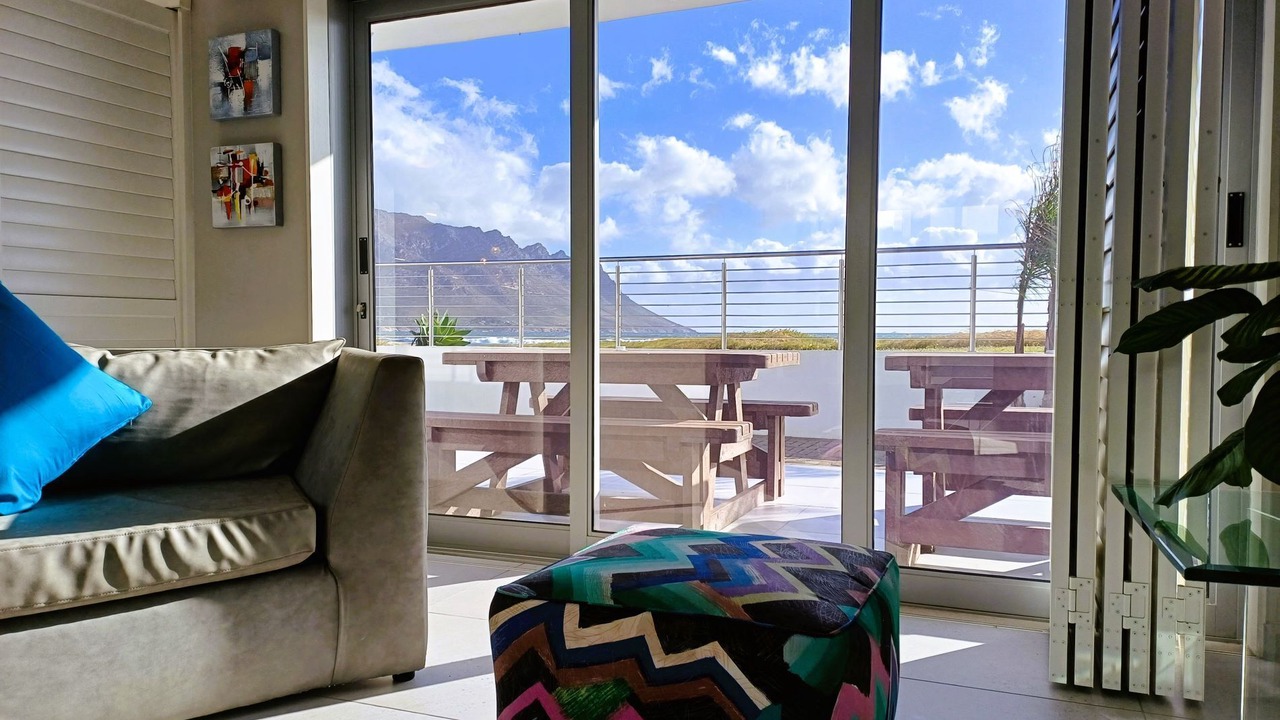 Photo of Livingroom in Gordon's Bay