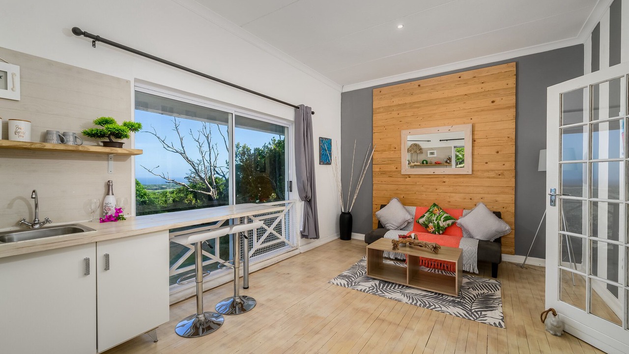 Photo of Livingroom in Port Elizabeth