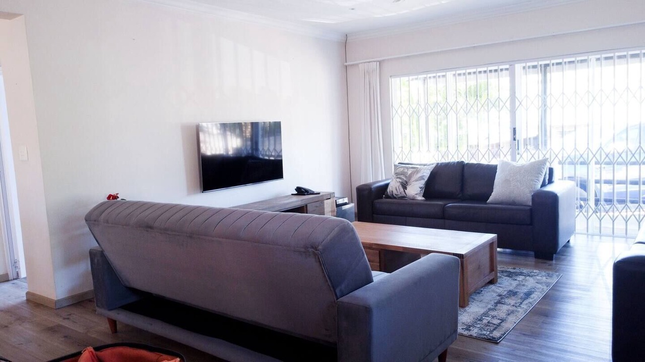 Photo of Livingroom in Scottburgh