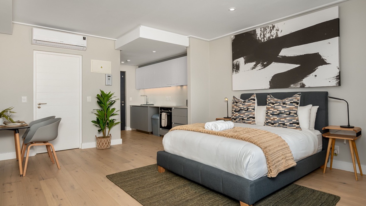 Photo of Bedroom in Sea Point Promenade