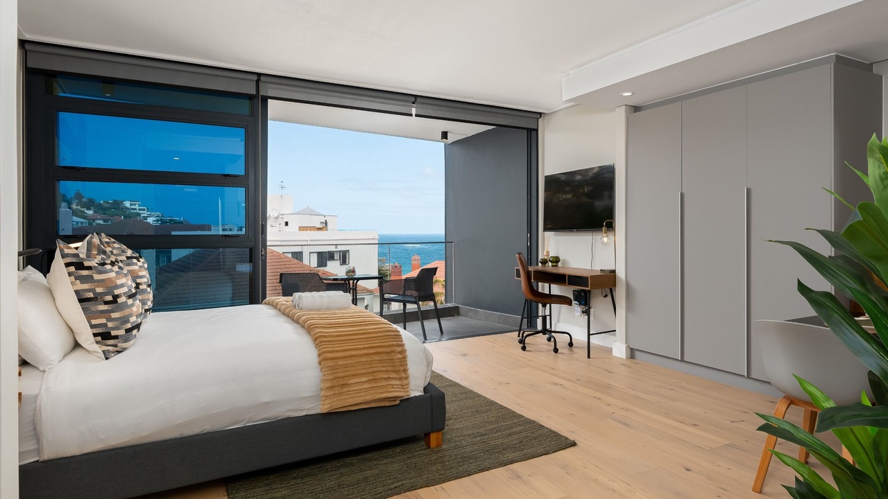 Photo of Bedroom in Sea Point Promenade