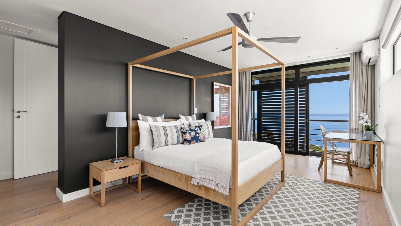 Photo of Bedroom in Camps Bay