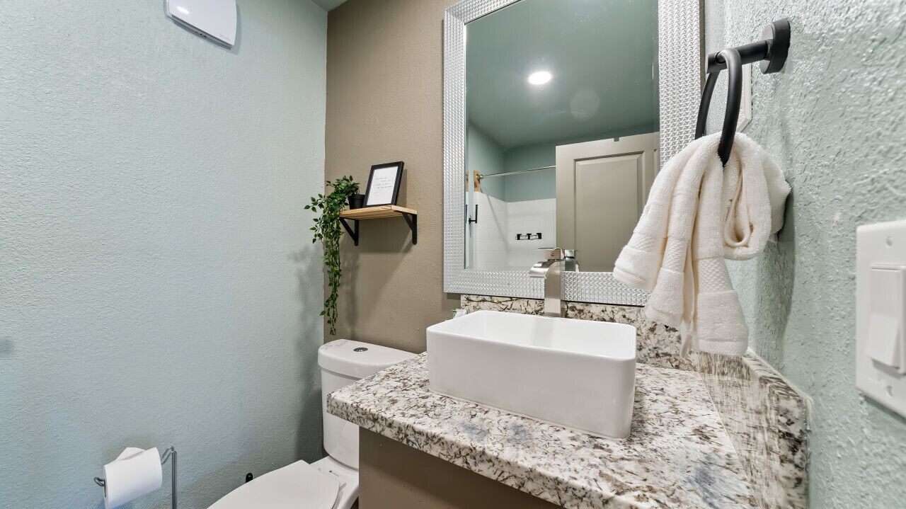 Photo of Bathroom in Lakeside Park