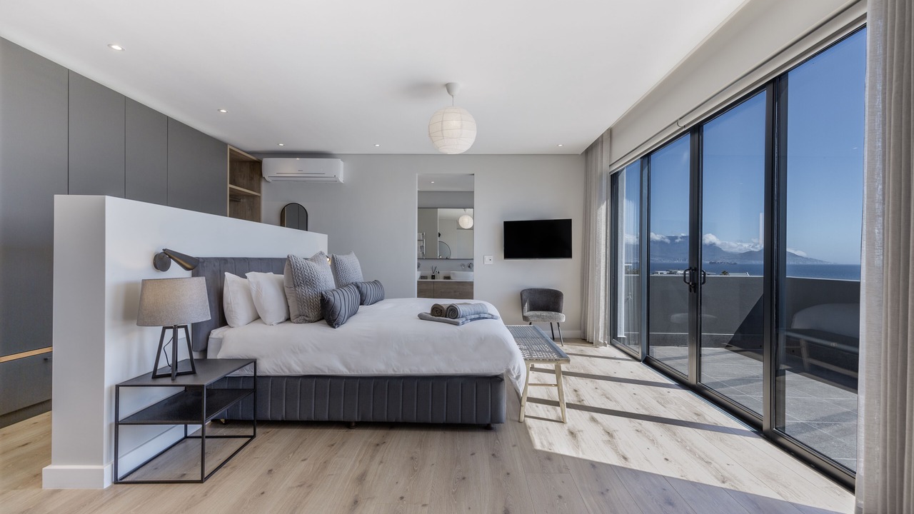 Photo of Bedroom in Big Bay